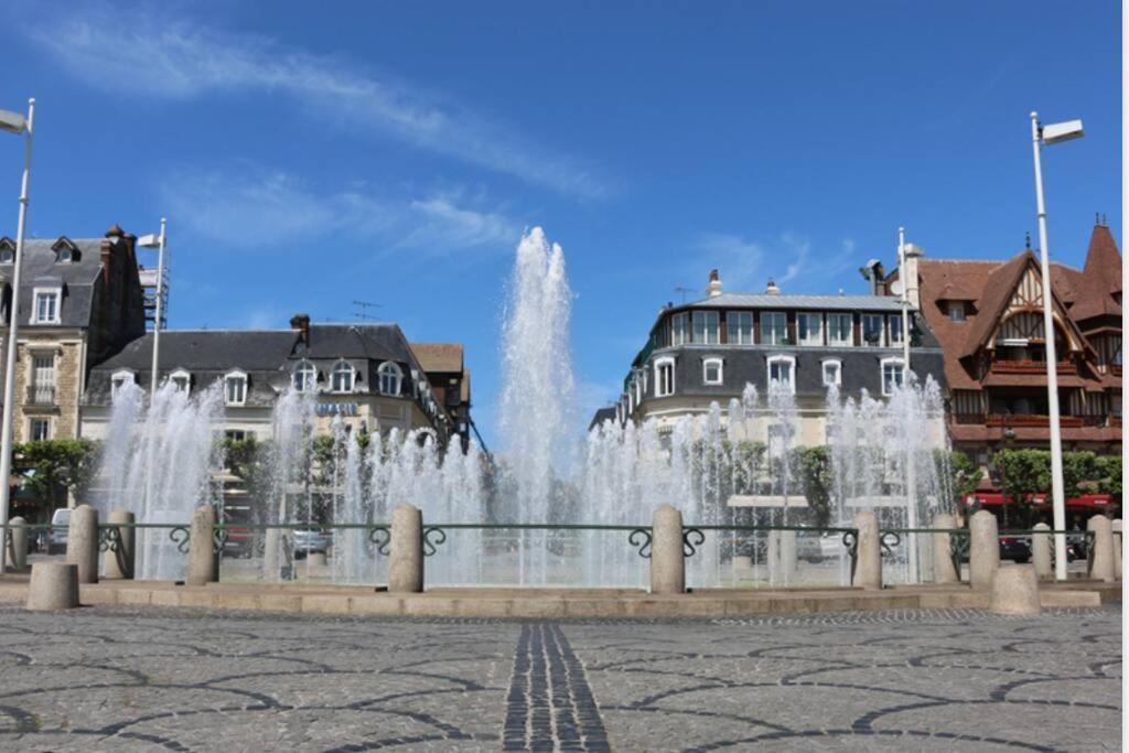 Appartement, Place Morny. Deauville Exterior foto